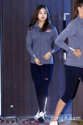 [동아포토]손연재 ‘트레이닝복이 잘 어울리는 체조요정’