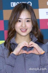 [동아포토]체조요정 손연재 ‘사랑스러운 하트’