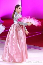 [동아포토]손연재 ‘어느 때보다 아름다운 연기’