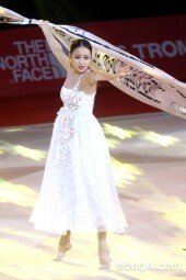 [동아포토]손연재 ‘애절한 눈빛 담은 연기’