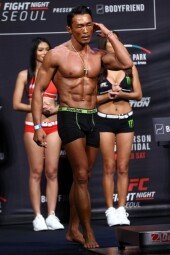 [동아포토]추성훈 ‘스타일은 포기할 수 없지’