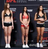 [동아포토]UFC에 빠질 수 없는 옥타곤걸