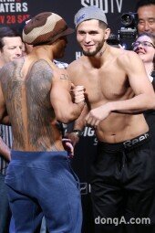 [동아포토]벤슨 헨더슨-조지 마스비달 ‘좋은 경기 해보자고!’