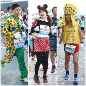[2016 서울국제마라톤]이색 복장의 마라토너들
