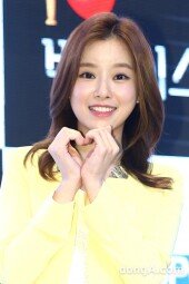 [동아포토]이향 아나운서 ‘새 야구여신의 미소~’