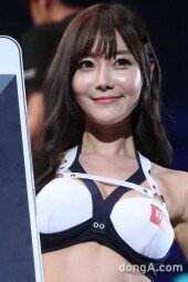 [동아포토]최슬기, 상큼발랄한 로드걸