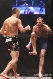 [동아포토]'로드FC' 무너지는 조지 루프