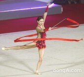 [동아포토]손연재 '매력에 빠져든다'