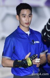 [동아포토]김수현 '꼭 프로볼러가 되겠어!'
