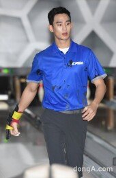 [동아포토]김수현 프로볼러 도전 '늠름한 모습'