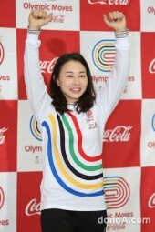 [동아포토]윤진희, 미모의 역도 "모두의 올림픽 응원합니다"