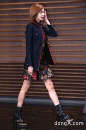 [동아포토]유이 '꿀벅지는 다 옛말'