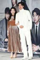 [동아포토]공유-김고은 '실물이 더 판타지같은 도깨비 커플'