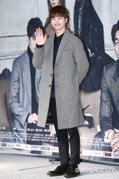 [동아포토]육성재 '깜찍한 만찢남 미소'