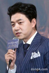 [동아포토]'다시, 첫사랑' 김승수, "소박했던 첫사랑의 기억"