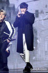 [동아포토]B1A4 진영 '다크한 분위기'