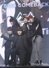 [동아포토]B1A4 '팬들에게 보내고 싶은 포즈'