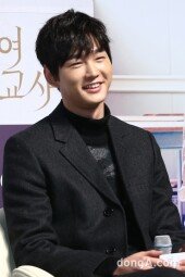 [동아포토]이원근 '매력적인 눈웃음'