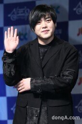 [동아포토]문희준 '예비신랑의 미소~'