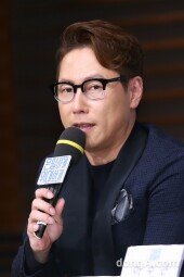 [동아포토]'은밀하게 위대하게' 윤종신, "김구라 몰래카메라 시도하고 싶다"