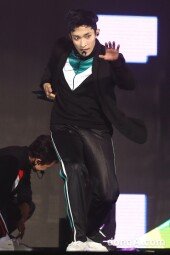 [동아포토]세븐틴 도겸 '심장 붐붐하게 하는 눈빛'