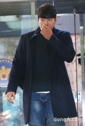 [동아포토]'세번째 음주운전' 강정호, 부끄럽네