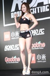 [동아포토]최설화 '시선 사로잡는 로드걸'