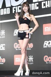 [동아포토]최슬기 '과감한 포즈'