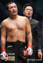 [동아포토]김보성, 아쉬운 경기