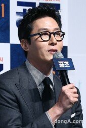 [동아포토]김주혁, 이유영와 열애설 언급 "도와주세요"
