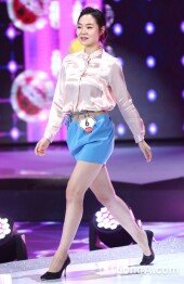 [동아포토]'이경실 딸' 손수아, 당당한 워킹