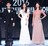 [동아포토]슈퍼모델 선발대회 '떨리는 TOP3'