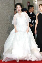 [동아포토]김가연 '출산휴가 중 화려한 나들이'