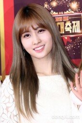 [동아포토]모모 '조르고 싶은 미소'