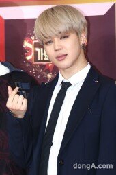 [동아포토]방탄소년단 지민 '시크한 브이'