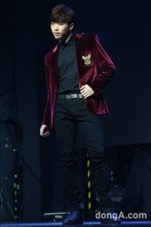 [동아포토]바시티 승보 '다양한 매력'