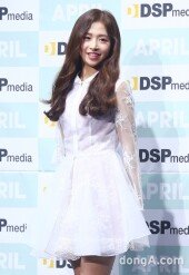 [동아포토]에이프릴 채원 '요정 미소'