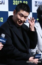 [동아포토]안재홍 '짧은 머리 어색한가요'