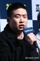 [동아포토]안재홍 "스태프들 보며 캐릭터 만들었다"