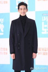 [동아포토]윤박 '핼쑥해진 모습'