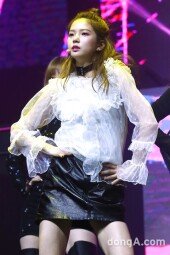 [동아포토]CLC 유진 '아기도깨비 변신'