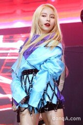 [동아포토]CLC 엘키 '더 예뻐졌죠?'