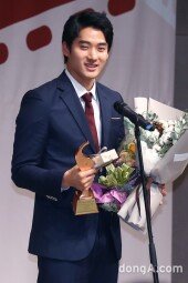 [동아포토]정가람 "태어나 처음 받은 상 행복하다"