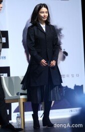 [동아포토]강혜정 '여전한 동안미모'