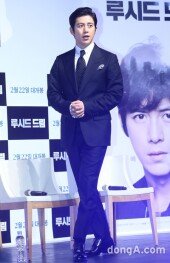 [동아포토]고수 '미술관도 아닌데 조각 등장'