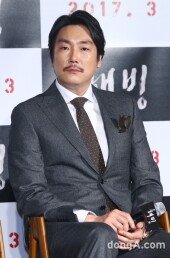 [동아포토]조진웅 '아재파탈의 완성'