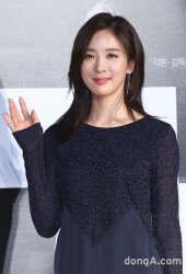 [동아포토]이청아 '추위 녹이는 따뜻한 미소'