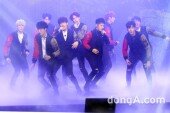 [동아포토]SF9 '시동걸어'