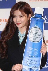 [동아포토]김유정, 돌아온 탄산수 모델