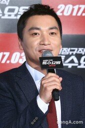 [동아포토]조재윤 "한채아의 욕설연기 정말 차지다"